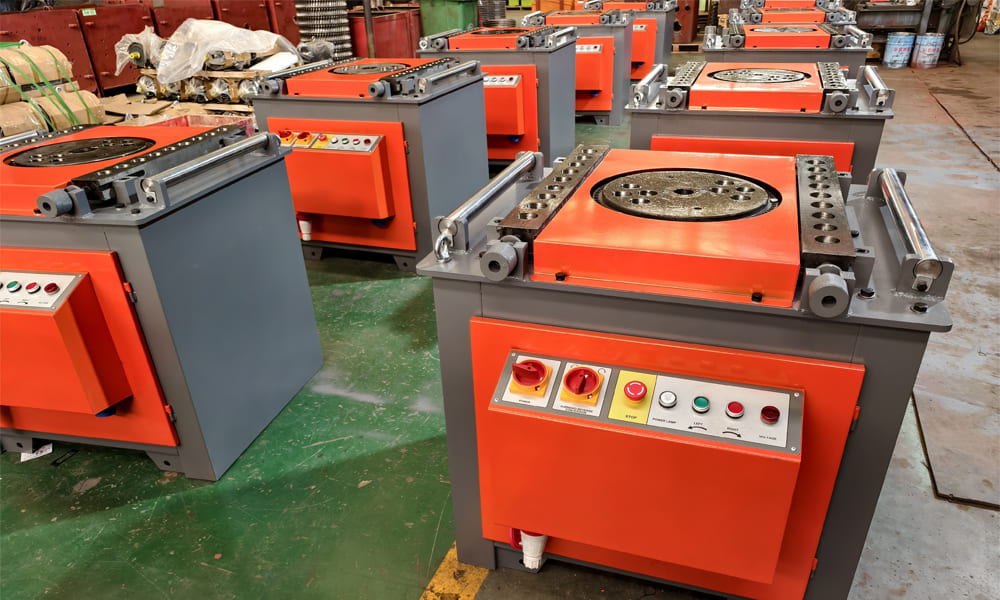P42 Italian steel rebar bender machine 1 1000✖600 (3)
